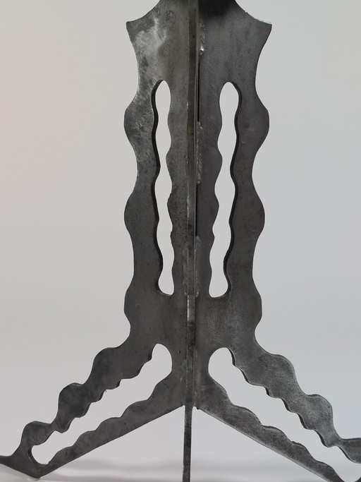 Vintage handgemaakte smeedijzeren bloemenstandaard, metaal, uniek exemplaar