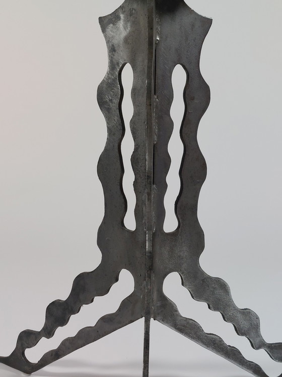 Image 1 of Vintage handgemaakte smeedijzeren bloemenstandaard, metaal, uniek exemplaar