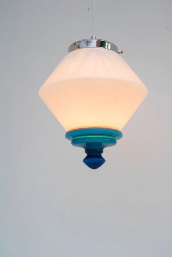Image 1 of Suspension Art déco scandinave en verre opalin avec détails bleu azur, années 1930