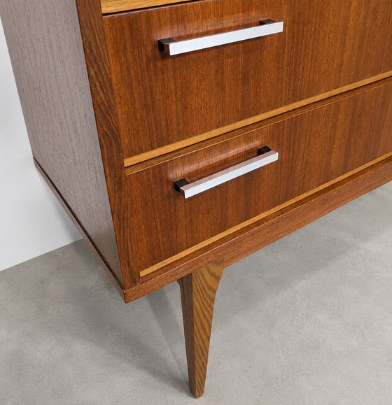 Image 1 of Commode van teakhout in Mid-Century Modern stijl