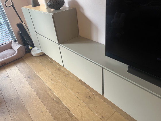 Image 1 of Boconcept wandmeubel zgan