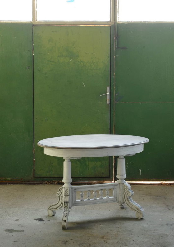 Oval-Shaped Salon Coffee Table, 1800s – Coffee table books, Wood (photo 5 of 8)