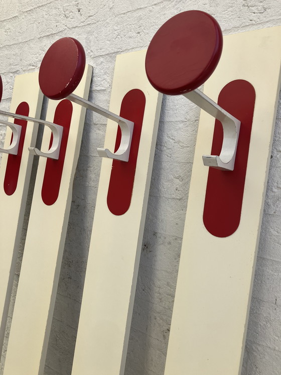 Image 1 of Vintage jaren 70 wandkapstokken 4 stuks. 
