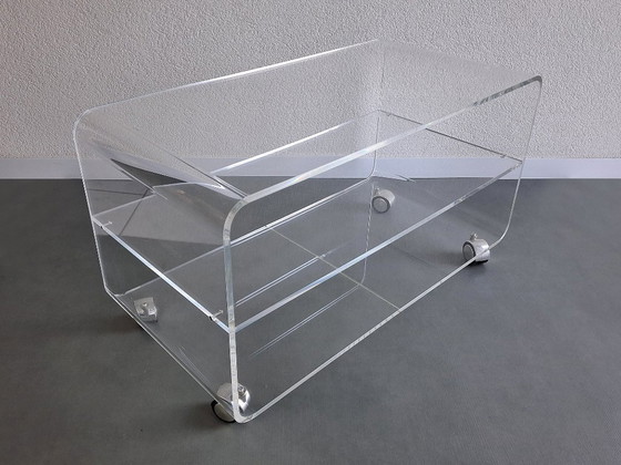 Image 1 of tavolino credenza era spaziale