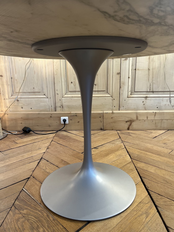 Image 1 of Eero Saarinen  Table Tulip Édition Knoll International