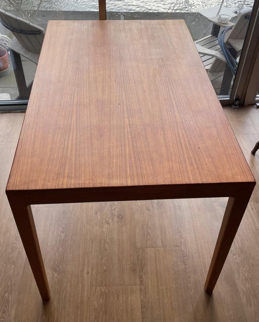Mid-century dining table / Scandinavian design.