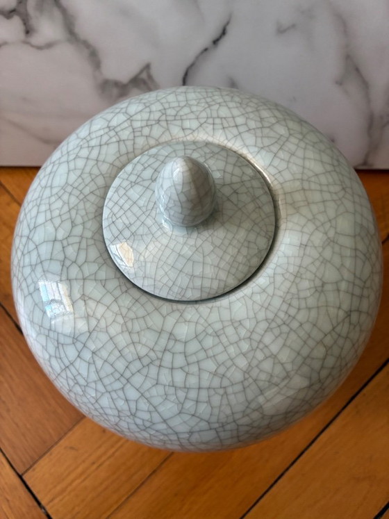 Image 1 of Grande potiche à couvercle céramique effet craquelé