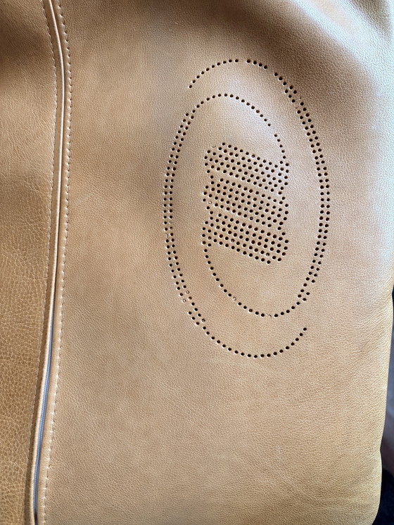 Image 1 of Molinari Design Bank