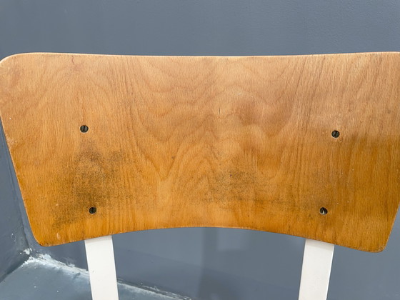 Image 1 of Chaises de cuisine rétro en bois, années 1950, Tchécoslovaquie, lot de 3