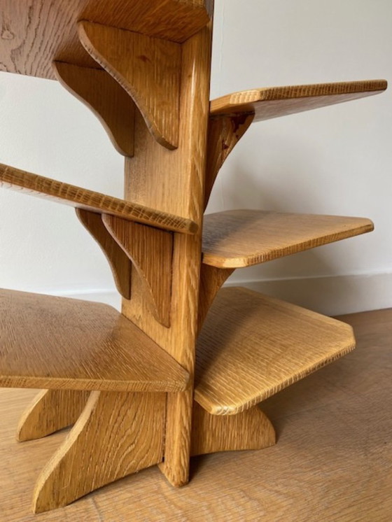 Image 1 of Bibliothèque brutaliste en chêne du milieu du siècle