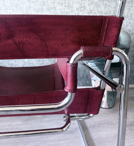 Image 1 of Poltrona vintage Wassily di Marcel Breuer per Fasem, in pelle rosso bordeaux.