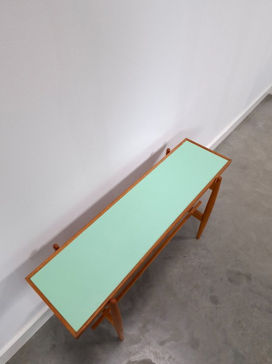 Table d'appoint vintage en bois avec plateau en Formica vert menthe – Tables d'appoint, Wood, Plastic (photo 11 of 13)
