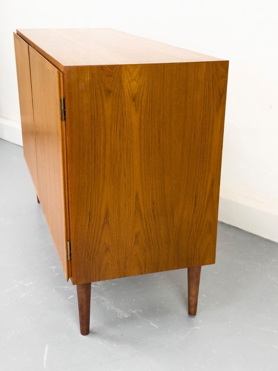 Image 1 of Credenza danese in teak di Omann Jun, anni '60