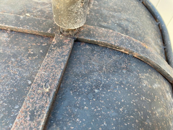 Image 1 of Paar industriële metalen draaibare barkrukken uit de jaren 50