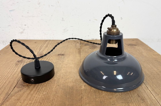 Image 1 of Lampada da soffitto vintage industriale verniciata in grigio, anni 2000