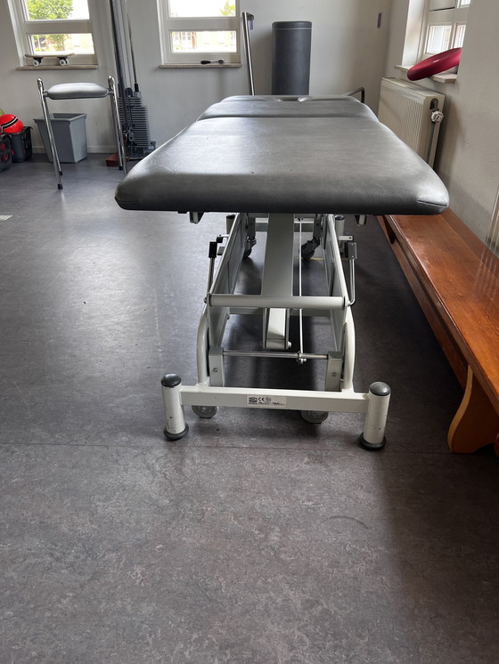Image 1 of Treatment Table