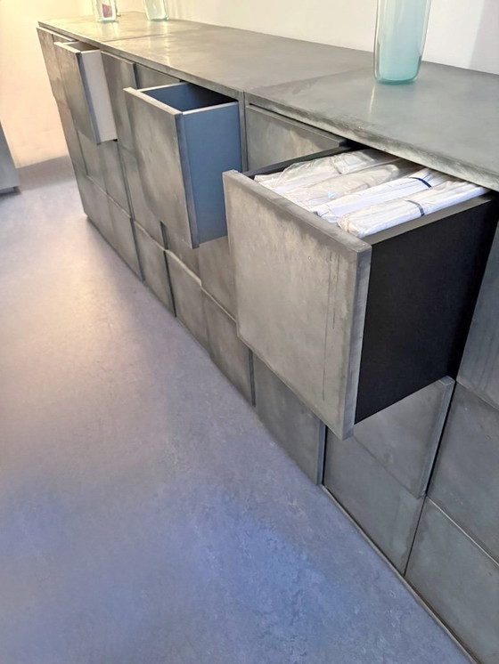 Image 1 of Commode en zinc Arno Kortschot