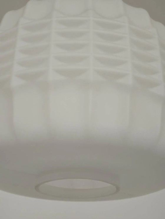 Opaline suspension origami lantern Czechoslovakia 1960 – Pendant lamps, Porcelain, Plastic (photo 13 of 16)