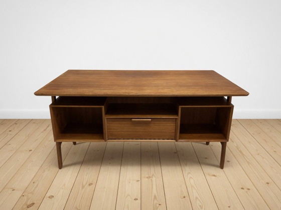 Image 1 of Scrivania Gunni Omann modello 75 in teak, anni '60.