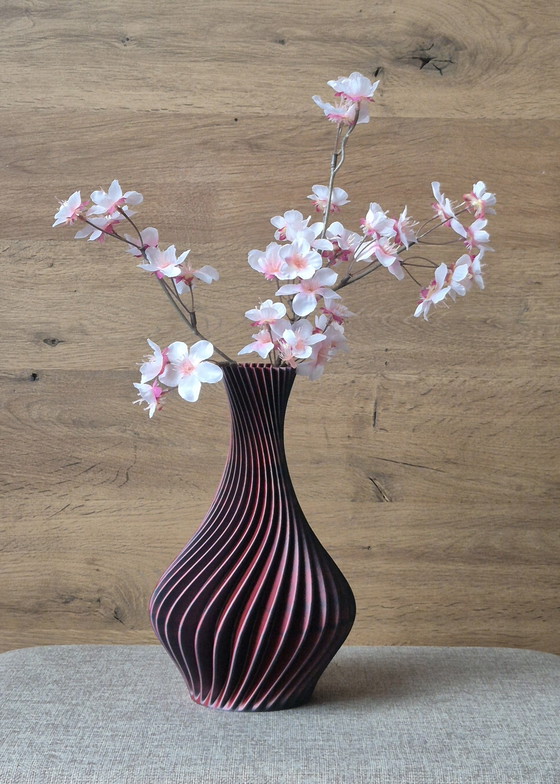 Image 1 of Designer vase, color-matching