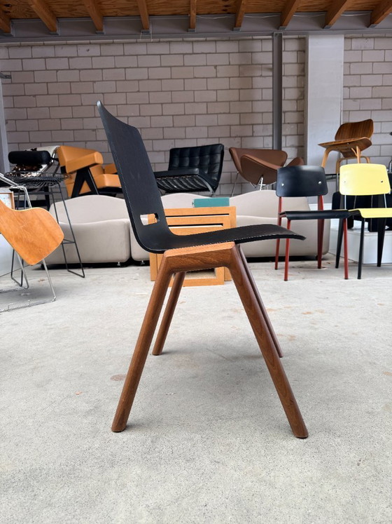 Image 1 of Hussl Forum 2 Stuhl (Mehrere auf Lager)