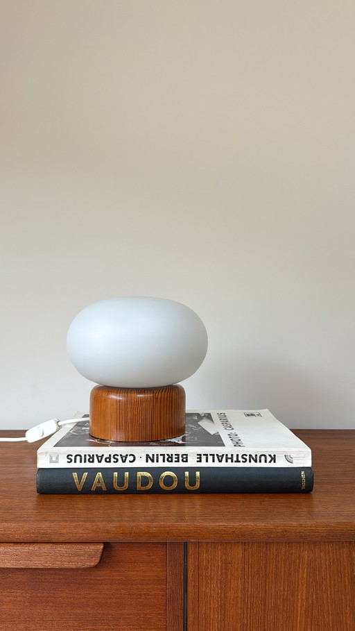 Vintage-Lampe aus Teakholz mit Glaskugel