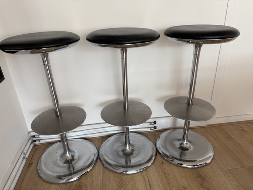 3x vintage bar stool