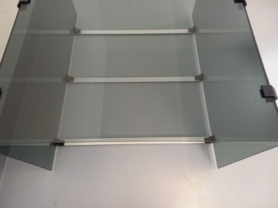 Image 1 of Vintage salontafel van gerookt glas, zwart metaal en gegoten aluminium uit de jaren 70