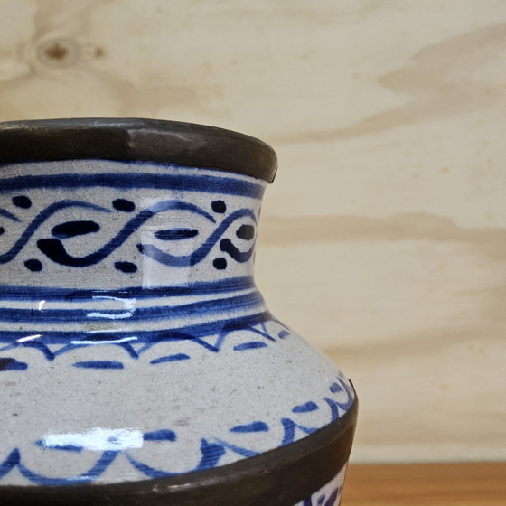 Image 1 of Vintage Ceramic Moroccan Fassi motif vase blue / white (FES) cobalt blue / copper rims