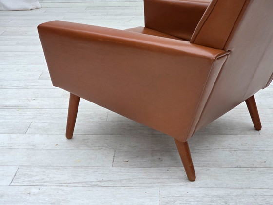 Image 1 of Poltrona danese con schienale alto, anni '70, di Vejen Polstermøbelfabrik, condizioni originali.
