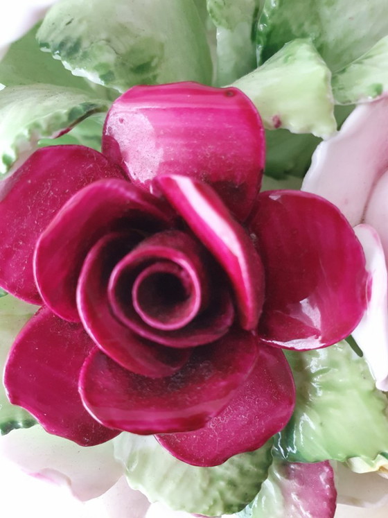 Image 1 of Royal Doulton Porzellan-Blumenkorb – 17 x 13 x 11 cm