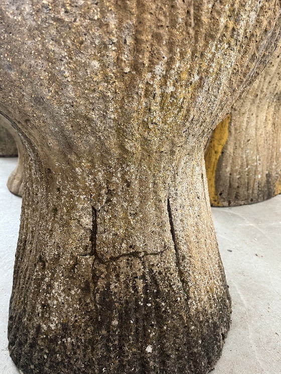Image 1 of Garden furniture made of concrete with a wood-like finish