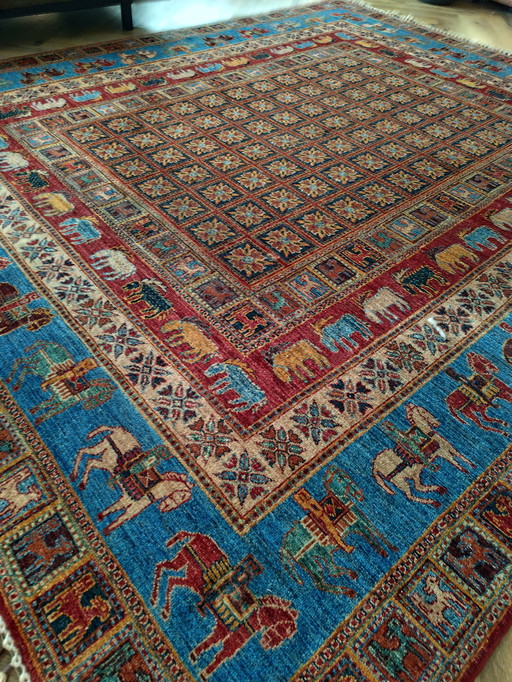 Grand tapis persan