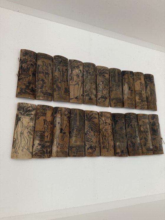 Image 1 of Pannelli del Kama Sutra intagliati a mano su osso, Cina, XX secolo