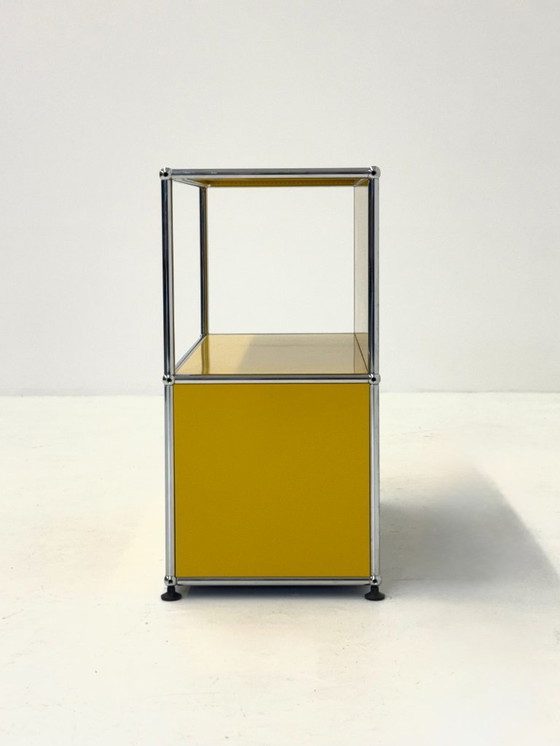 Image 1 of USM Haller cabinet in yellow