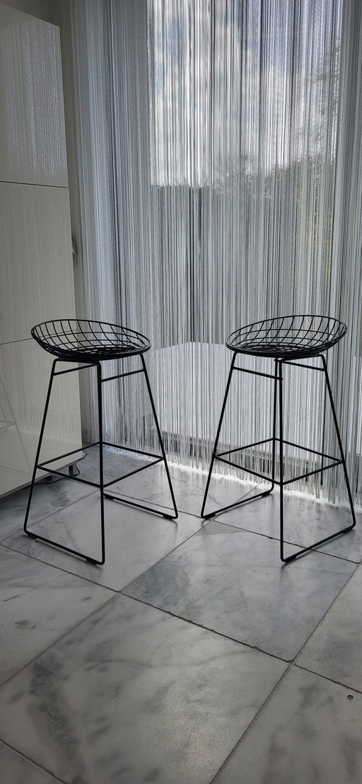 2 Pastoe Wire bar stools M07