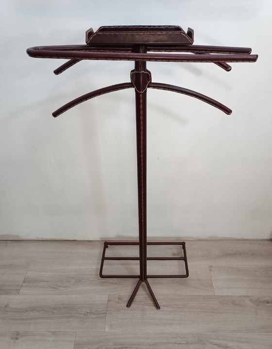 Image 1 of Valet de chambre gainé cuir par Jacques Adnet 1950s