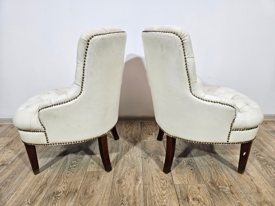 Chesterfield Armchairs, England, 1960s, Set of 2 – Leather, Wood (photo 13 of 15)