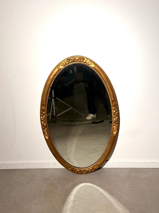 Vintage Oval Giltwood Mirror with Carved Floral Details, Glass (photo 5 of 5)