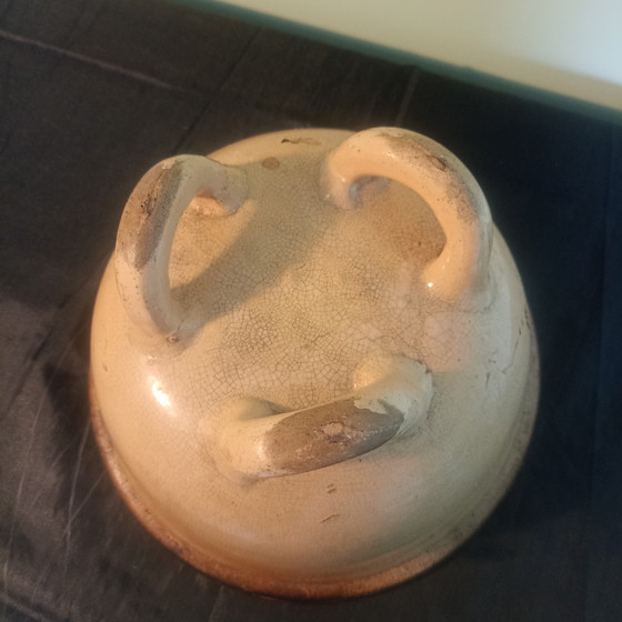 Image 1 of Antiker Patacon-Dreibein aus dem 18. Jahrhundert – Authentische französische Volkskunst