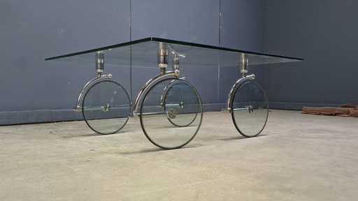 Table basse en verre à roulettes, années 1980