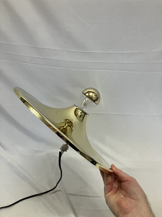 Image 1 of Lampada da parete vintage a forma di disco o piattino in oro spaziale degli anni '60