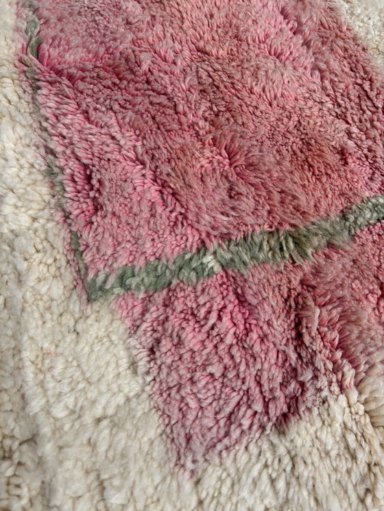 Image 1 of Eigentijds Marokkaans Mrirt Berber Wollen Vloerkleed