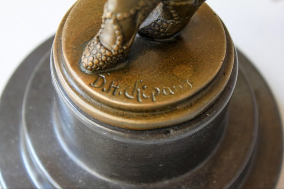 Image 1 of Scultura originale in bronzo. Danzatore Chiparus in bronzo con le mani alzate - Bronzo vintage. Decorazione.