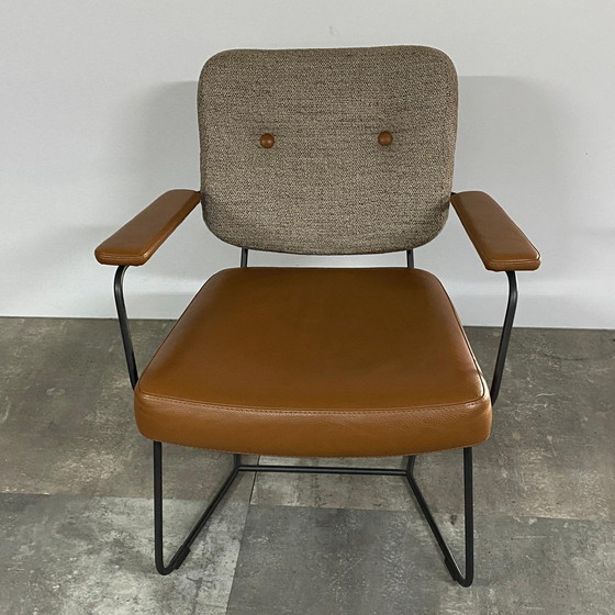 Image 1 of Kiko Plus