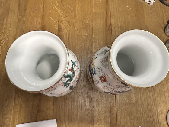 Image 1 of 2 modern 32 centimeter Chinese dragon vases 