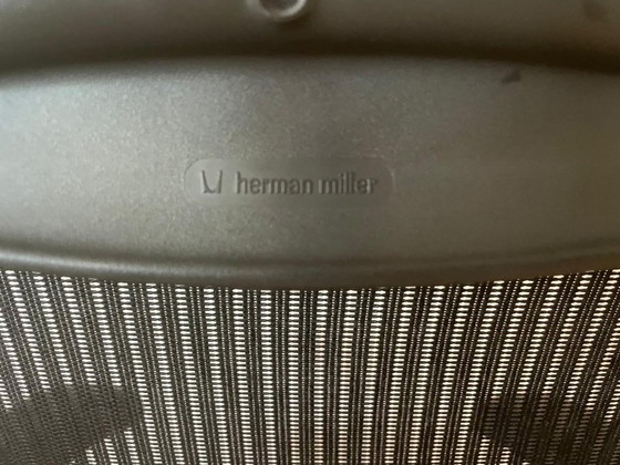 Image 1 of Silla Aeron Graphite de Herman Miller