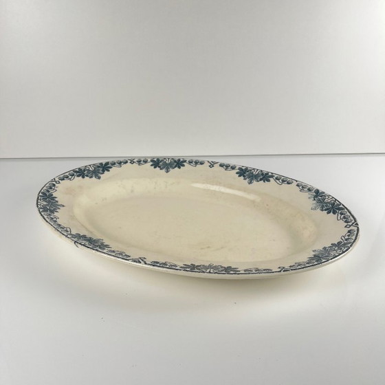 Image 1 of Plato ovalado, modelo "Túnez", de Longwy, finales del siglo XIX.