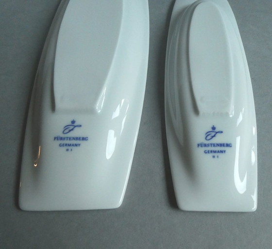 Image 1 of 2 kommen, wit porselein, Fürstenberg, serie TAPA, ontwerp Mikaela Dörfel