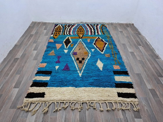 Großer marokkanischer Teppich aus Naturwolle, Maße 250x150 cm, handgefertigt. – Teppiche & Läufer, Wool (photo 5 of 11)